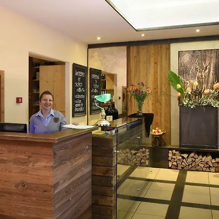 皮兹圣莫里茨酒店 酒店 圣莫里茨
