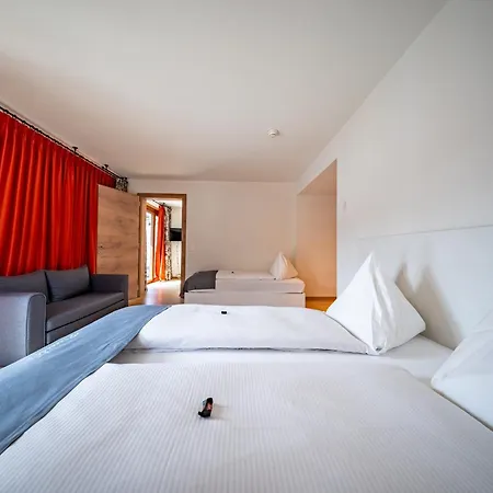 Hotel Piz