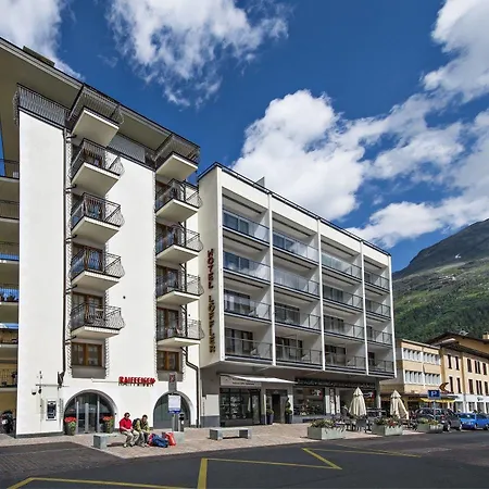 Otel Piz